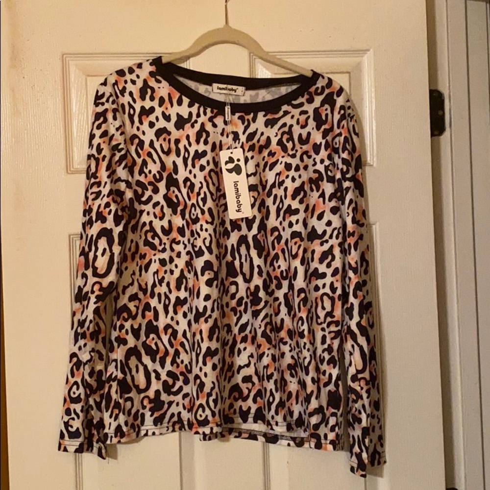 Cheetah print long sleeve shirt